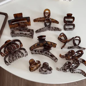 Leopard Large Hair Claw Clips Geometric Crab Hair Clamps Women Girls Simple Shark Barrettes Hairpin Ponytail Hair Accessories