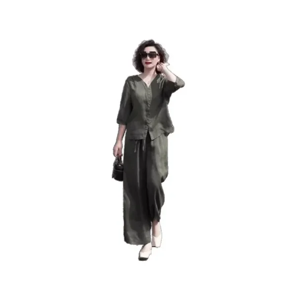 Hot Sale Of The Season New plus Size Summer Casual Set Women's Korean Version Mid-aged Mom Top Slimming Wide Leg Pants Two-piece - Image 5