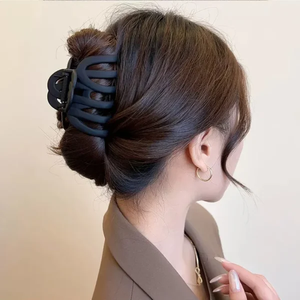 New Korean Large Catch Crab Claw Clips for Women Long Thick Updo Fashion Hair Accessories Matte Matte Plastic Jaw Clamp Headwear - Image 4