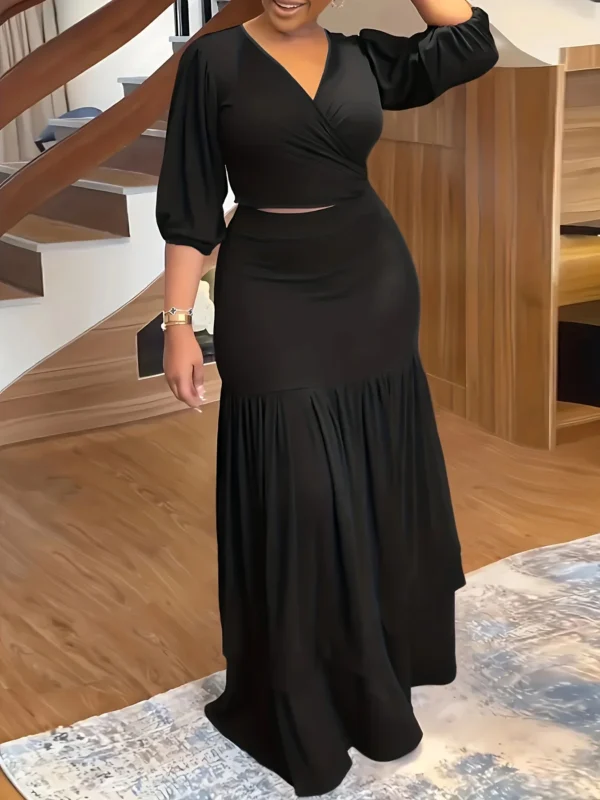 Plus Size Solid Color Casual V Neck Long Sleeve Set, Comfortable Women's Clothing for Daily Wear, Stylish and Versatile Options