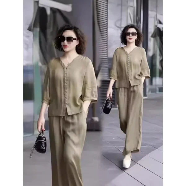 Hot Sale Of The Season New plus Size Summer Casual Set Women's Korean Version Mid-aged Mom Top Slimming Wide Leg Pants Two-piece - Image 3