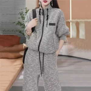 Spring Autumn 2025 New Fashionable Ageless Casual Sportswear Hoodie Wide Leg Pants Two Piece Set Women Elegant Stylish